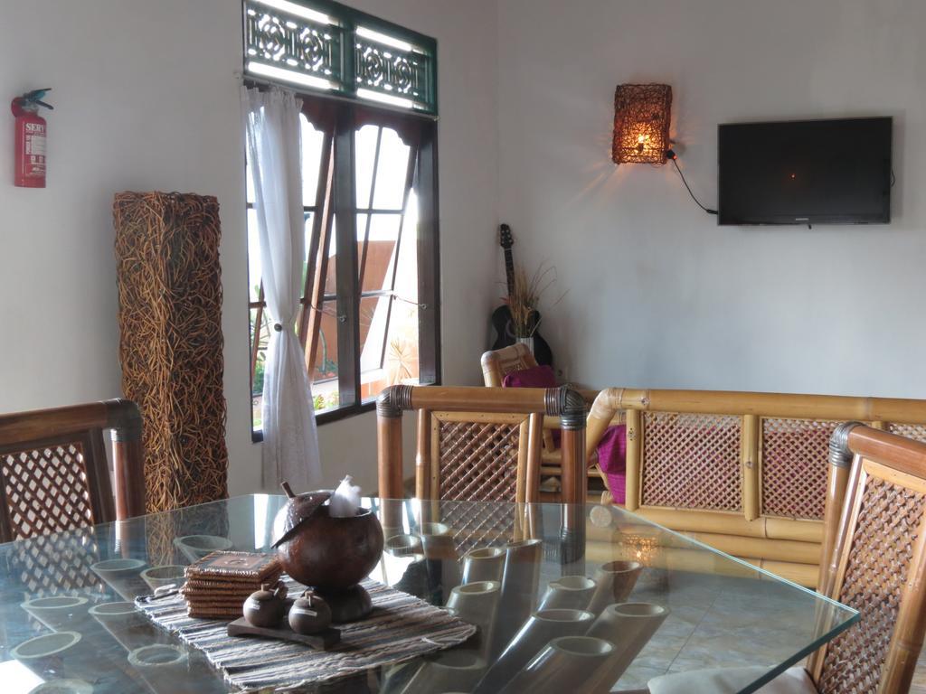 הוסטל פדנגבאי Lemon House מראה חיצוני תמונה